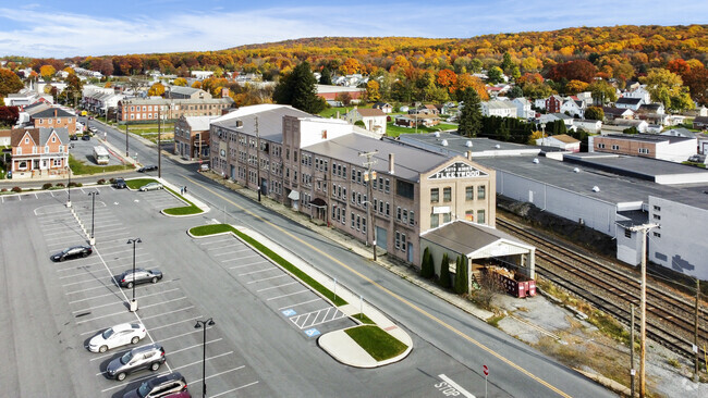 Fleetwood Lofts - Complex 2 - Fleetwood Lofts