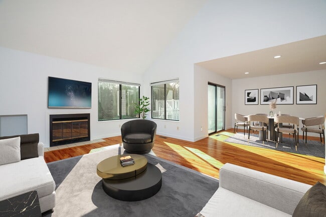 LR/DR with glass sliding door to deck - 11 Deer Run
