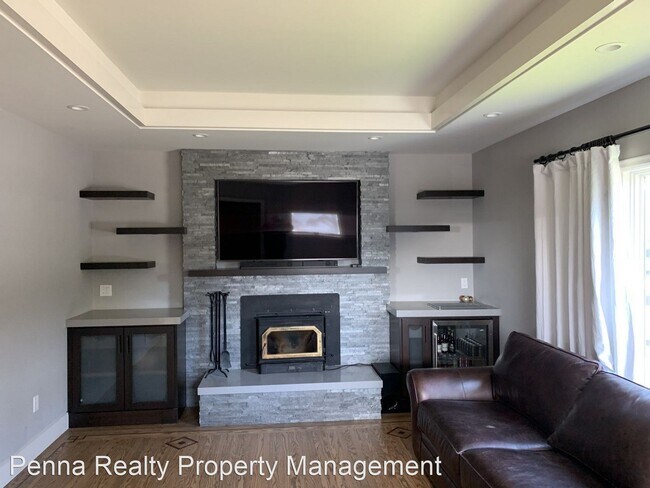 Building Photo - 2 br, 3 bath House - 501 Park Way