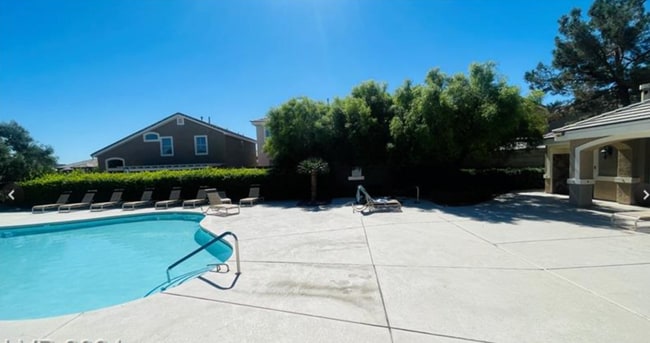 Building Photo - 10317 Forum Hills Pl