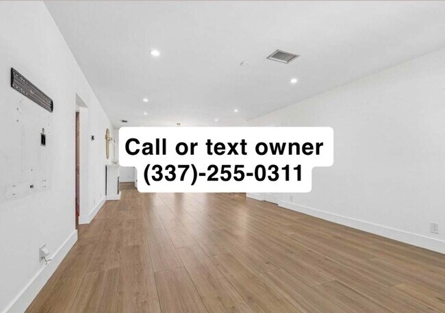 Foto del edificio - 3160 NW 68th St