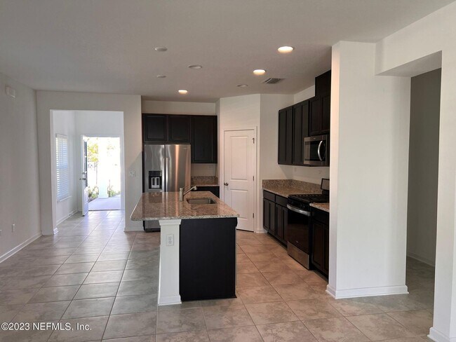 Foto del edificio - 20 Wilgrove Pl