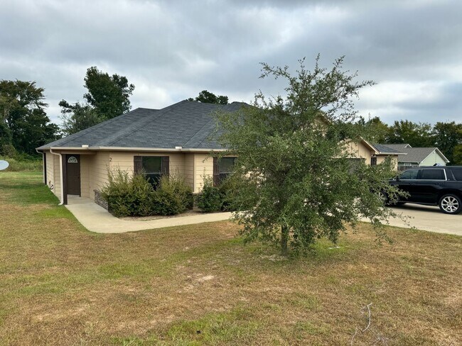 Foto del edificio - 15786 County Rd 472