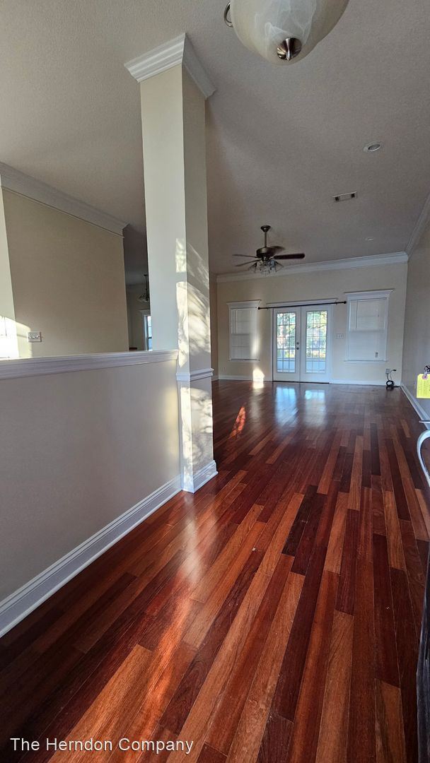 Foto del edificio - 4 br, 2 bath House - 4033 Applecross Road