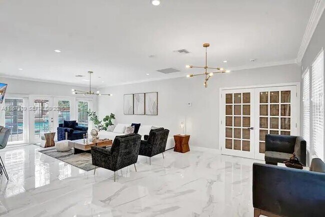 Foto del edificio - 247 SW 5th St