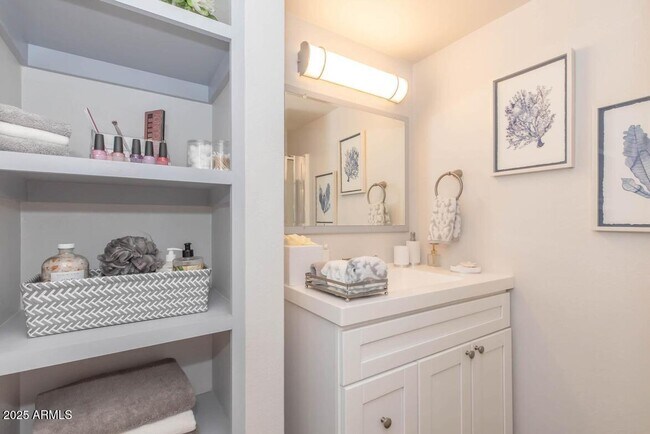 Foto del edificio - 2936 E Indian School Rd