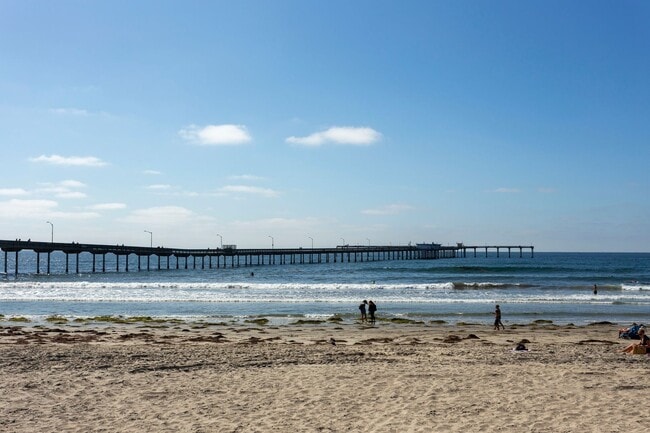 Building Photo - Charming Ocean Beach Attached Cottage Near...