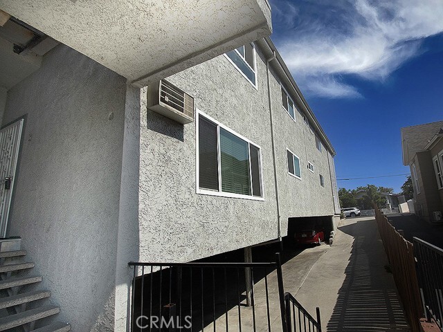 Building Photo - 841 N Bunker Hill Ave.