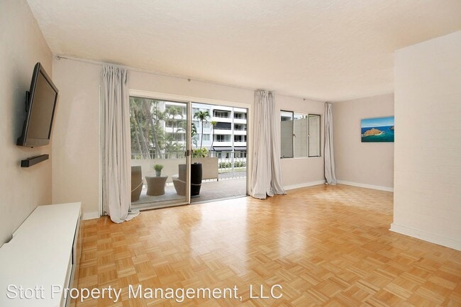 Building Photo - 1 br, 1 bath House - 411 Kaiolu Street, #201