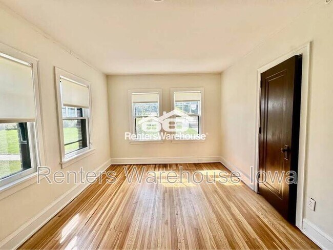 Foto del edificio - 2305 Grand Ave