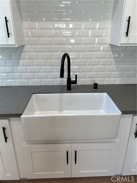 Foto del edificio - 8893 Nuevo Ave