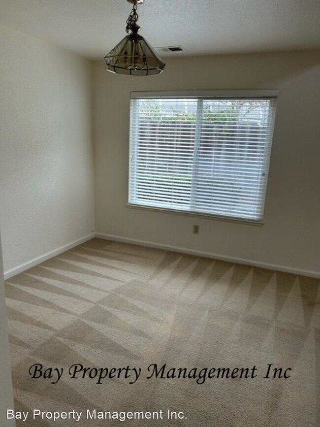 Foto del edificio - 3 br, 2 bath House - 933 Hancock St.
