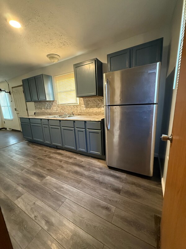 Foto del edificio - 1042 Ansel Rd