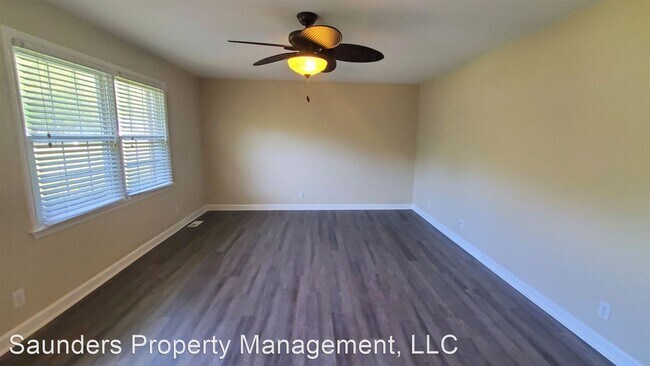 Building Photo - 3 br, 2.5 bath House - 7008 Harperglen Rd