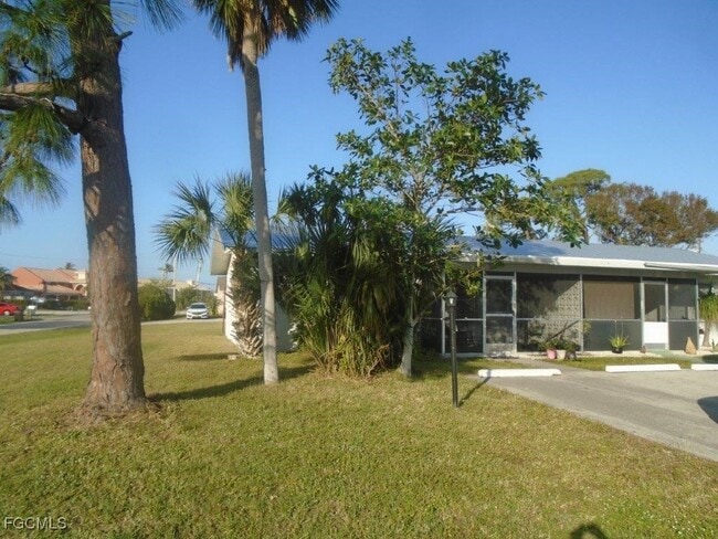 Foto del edificio - 4926 York St