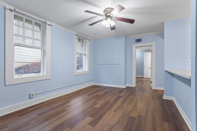 Building Photo - 783 Charles Allen Dr NE
