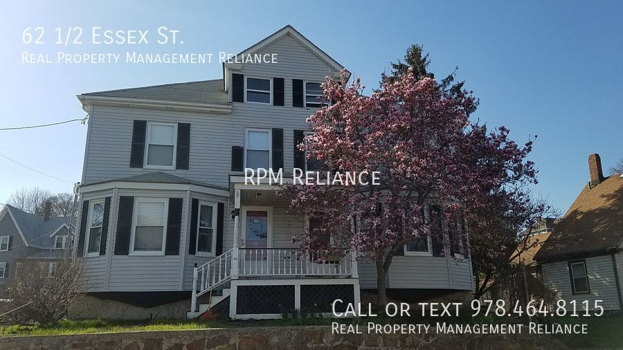 Primary Photo - Spacious 4-Bedroom Home Condo in Prime Bev...