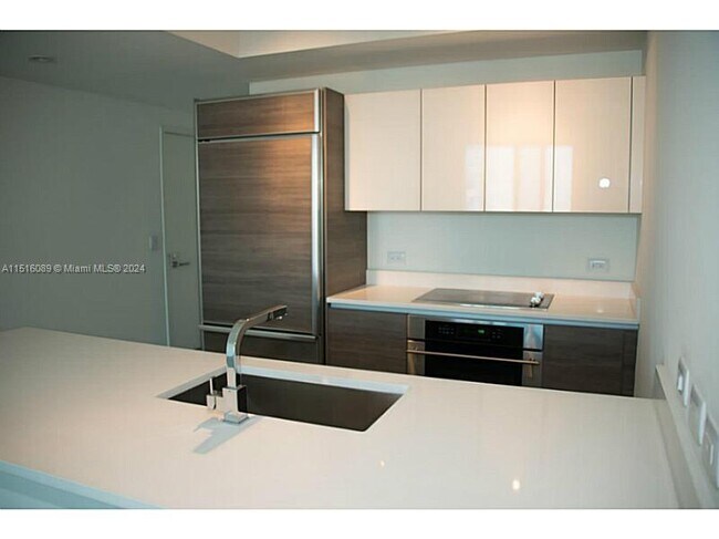 Foto del edificio - 1100 S Miami Ave