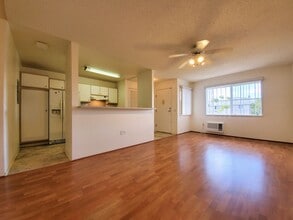 Building Photo - 95-1047 Kaapeha St