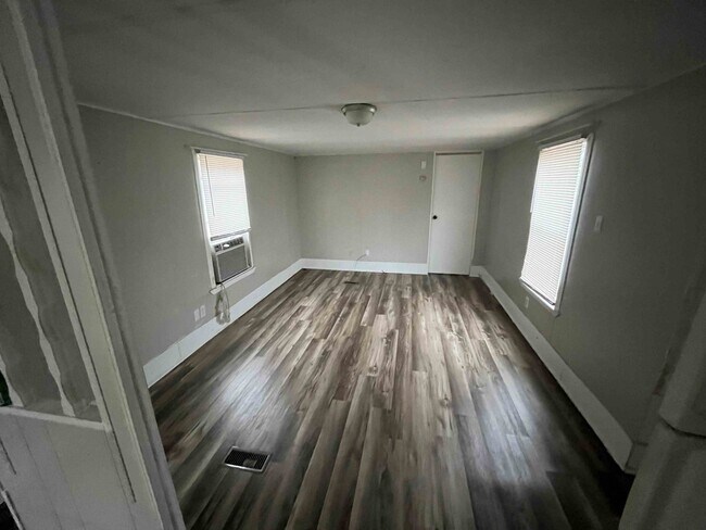 Foto del edificio - 1478 County Road 301