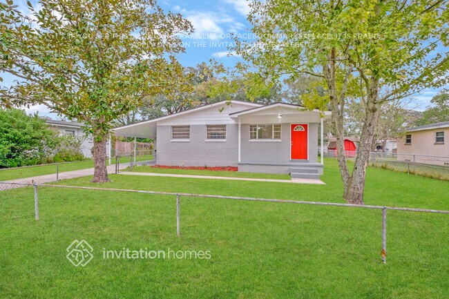 Foto del edificio - 4457 Ish Brant Rd W