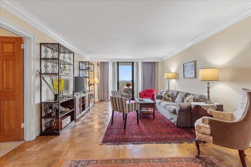 Photo - 5101 River Rd (Bethesda, MD)