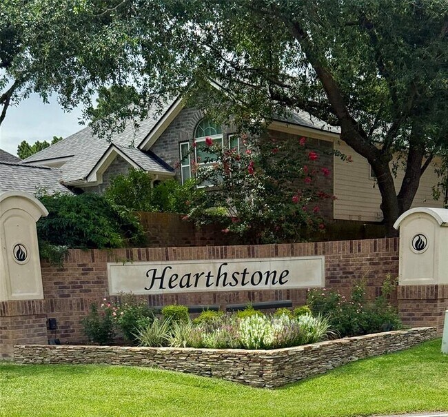 Foto del edificio - 15018 Moss Boulder Ct