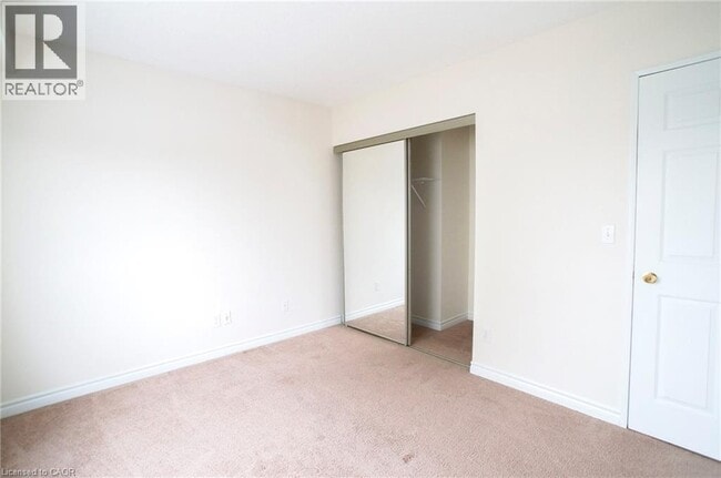 Building Photo - 237 Auburn Dr