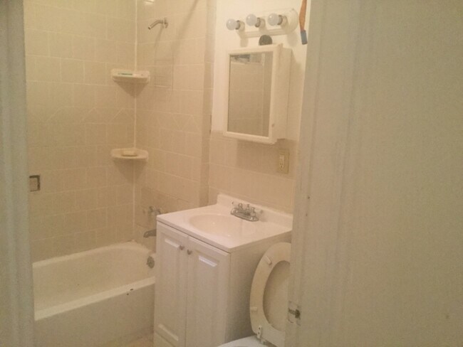 Foto del edificio - 304 2nd St