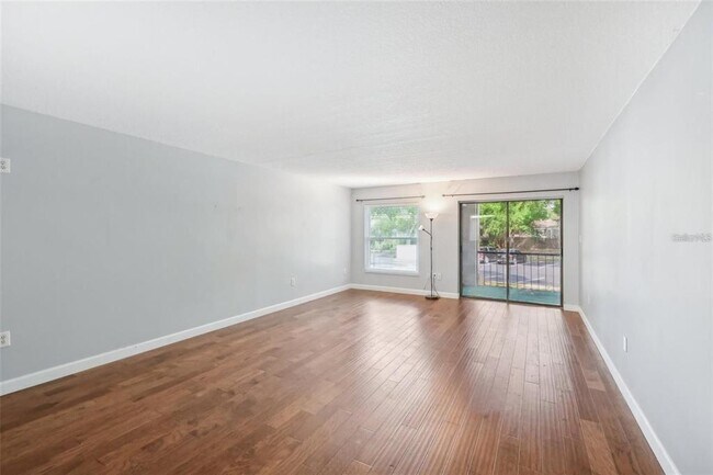 Foto del edificio - 610 Cranes Way