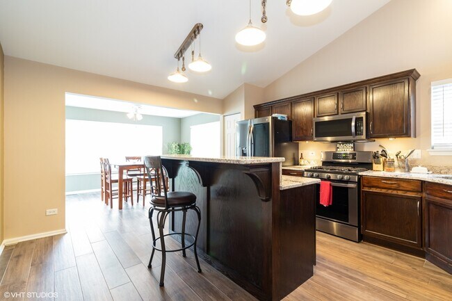 Foto del edificio - 3007 Chestnut Pointe Dr