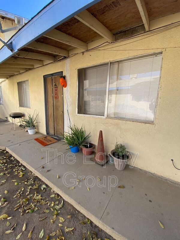 429 S I St Unit C, Exeter, CA 93221 Condo for Rent in Exeter, CA
