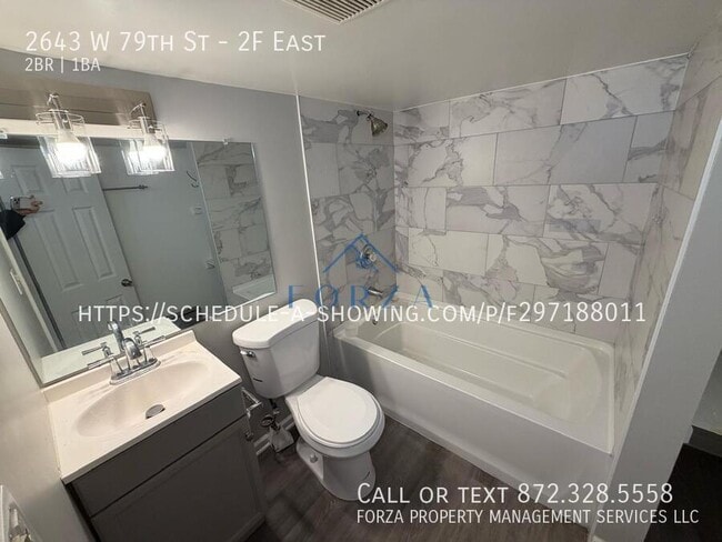 Building Photo - 2643 W 79th St