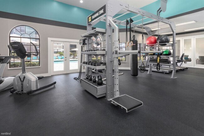 Foto del edificio - 730 S Park Rd