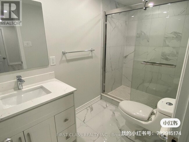 Building Photo - 9 Upton Crescent