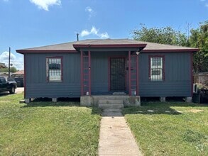Building Photo - 4629 Franklin Dr