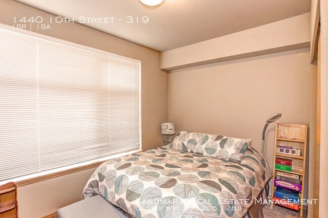 Foto del edificio - 1440 10th St