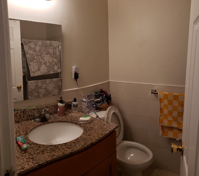 Photo - 9783 Hilspach St Apartment