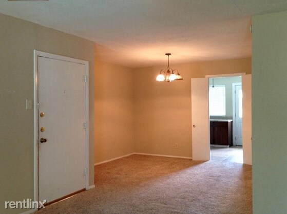 Building Photo - 5115 Cedar Springs Rd