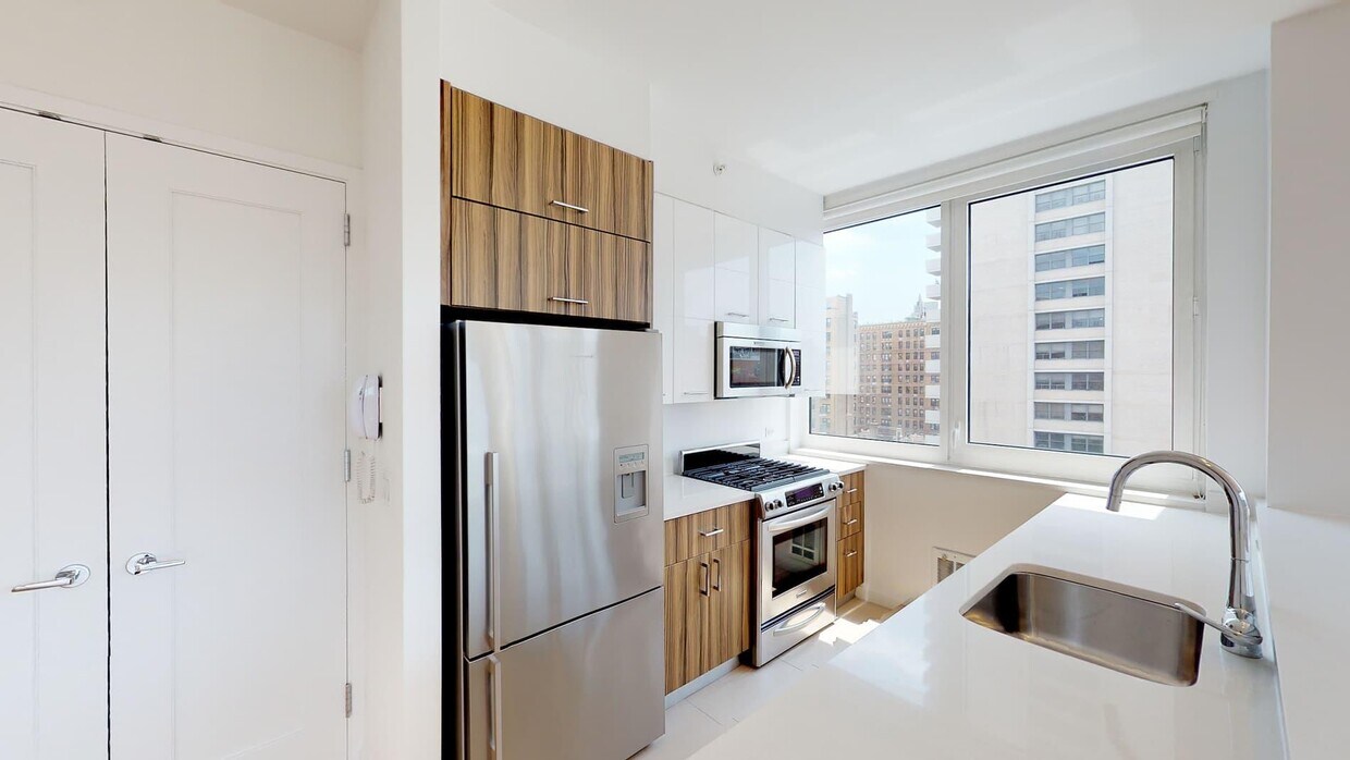 Foto principal - 808 Columbus Ave
