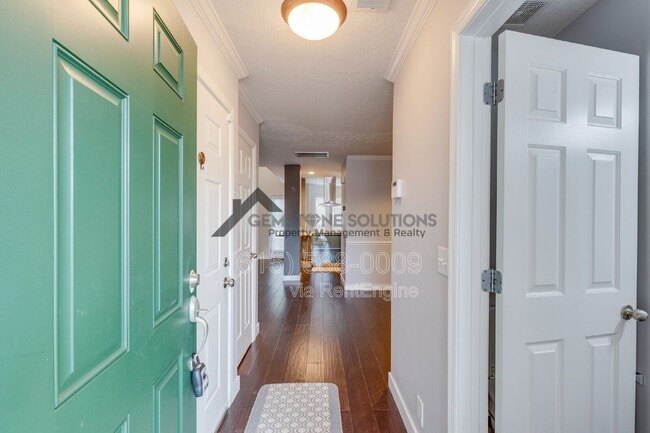 Building Photo - 2402 Nashboro Blvd