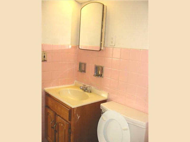 Primary Photo - 155 Ballantyne Rd