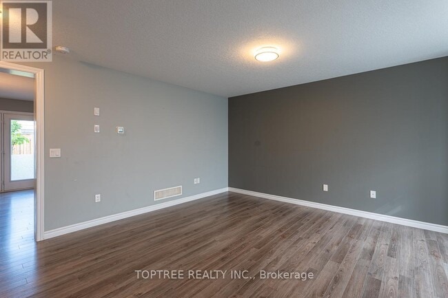 Building Photo - 1061 Eagletrace Drive