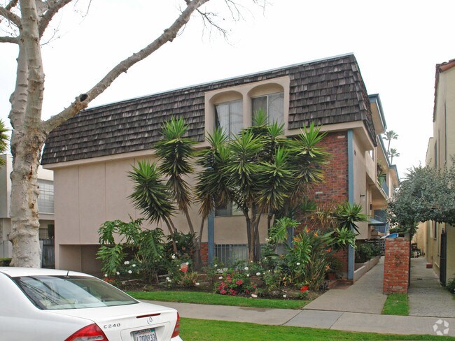 Foto del edificio - 430 S Maple Dr