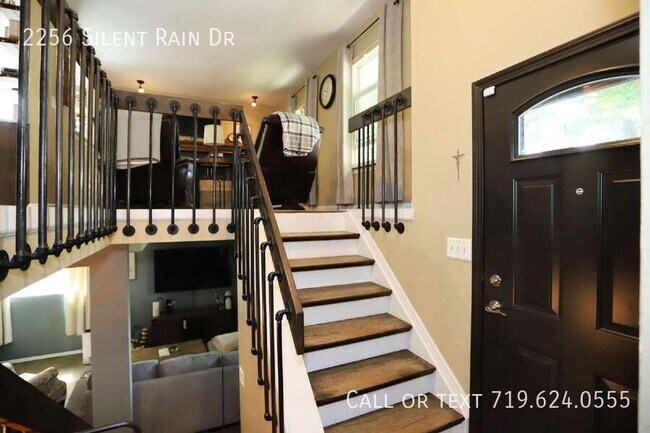 Foto del edificio - 2256 Silent Rain Dr