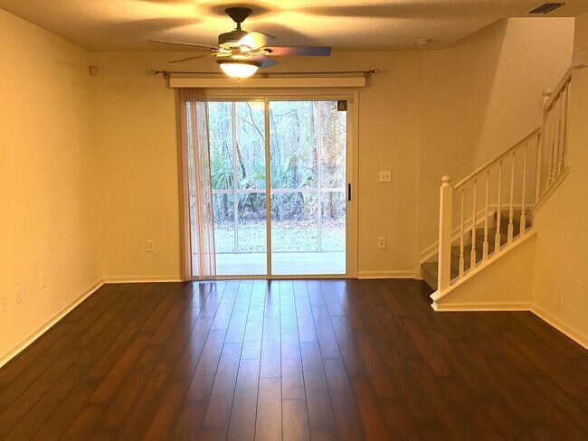 Building Photo - 8550 Argyle Business Loop