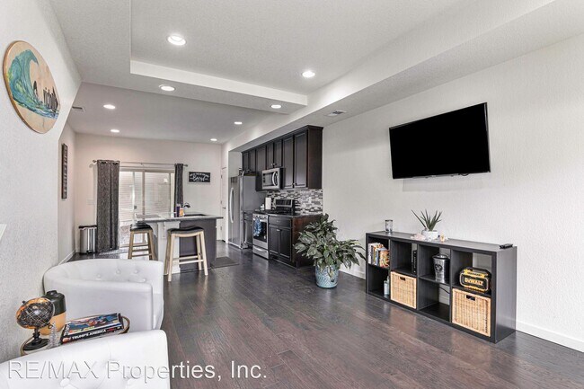 Building Photo - 3 br, 2.5 bath House - 9523 Timberlake Loop