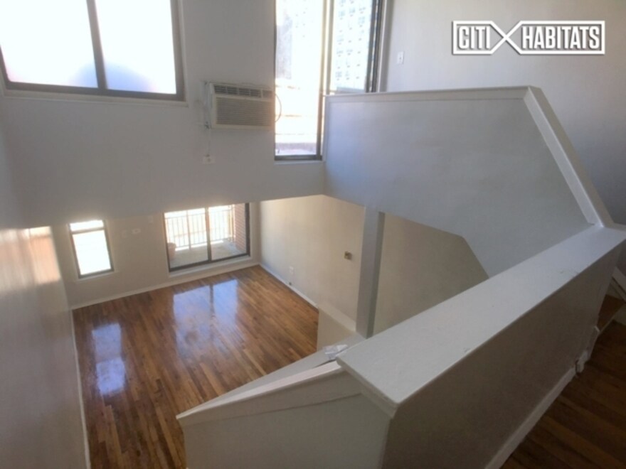 Foto principal - 432 E 88th St