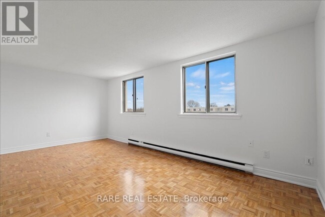 Building Photo - 7555 Goreway Dr