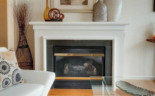 Foto del edificio - 715 6th St NW